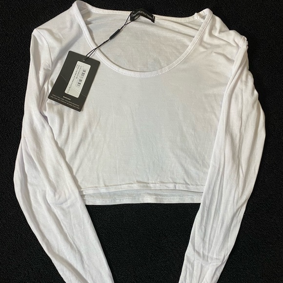 Prettylittlething white long sleeve v-neck crop - Picture 1 of 5